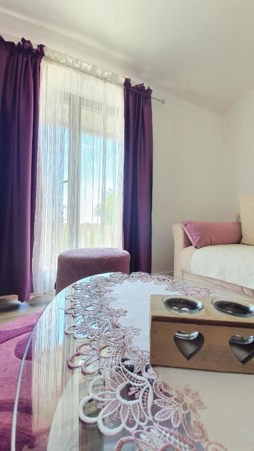 Apartment Jelena Sutvara โกตอร์ ภายนอก รูปภาพ