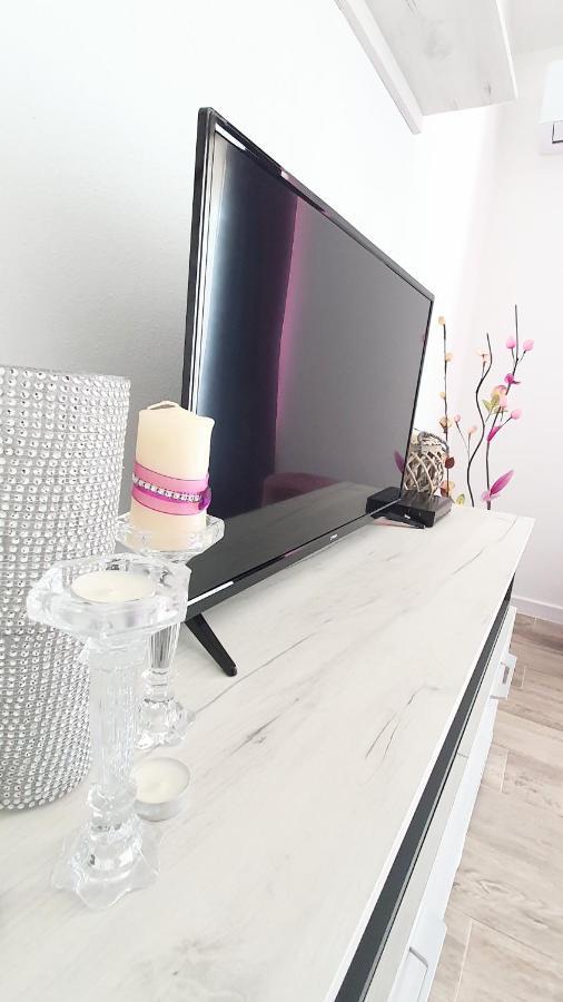 Apartment Jelena Sutvara โกตอร์ ภายนอก รูปภาพ