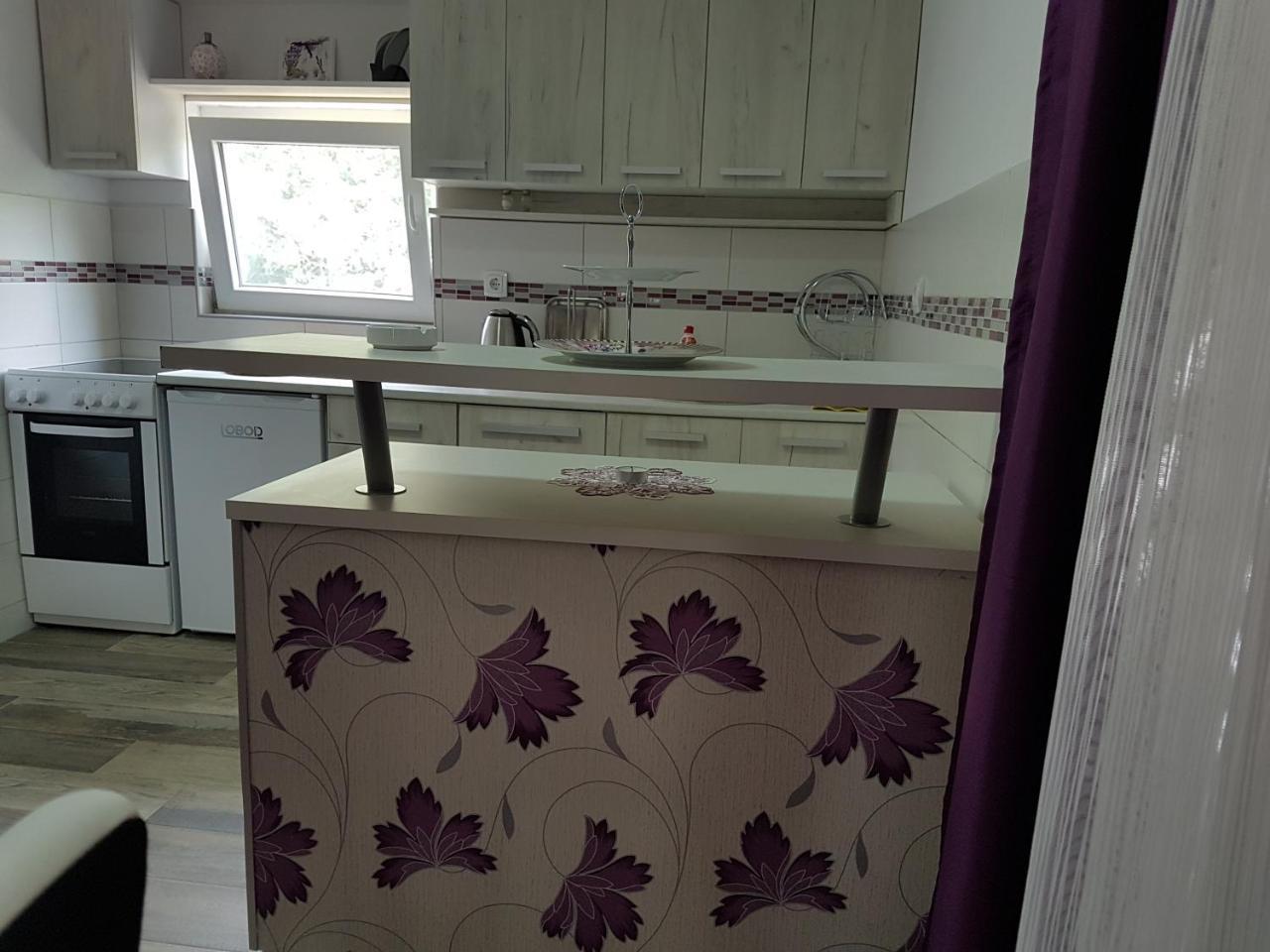 Apartment Jelena Sutvara โกตอร์ ภายนอก รูปภาพ